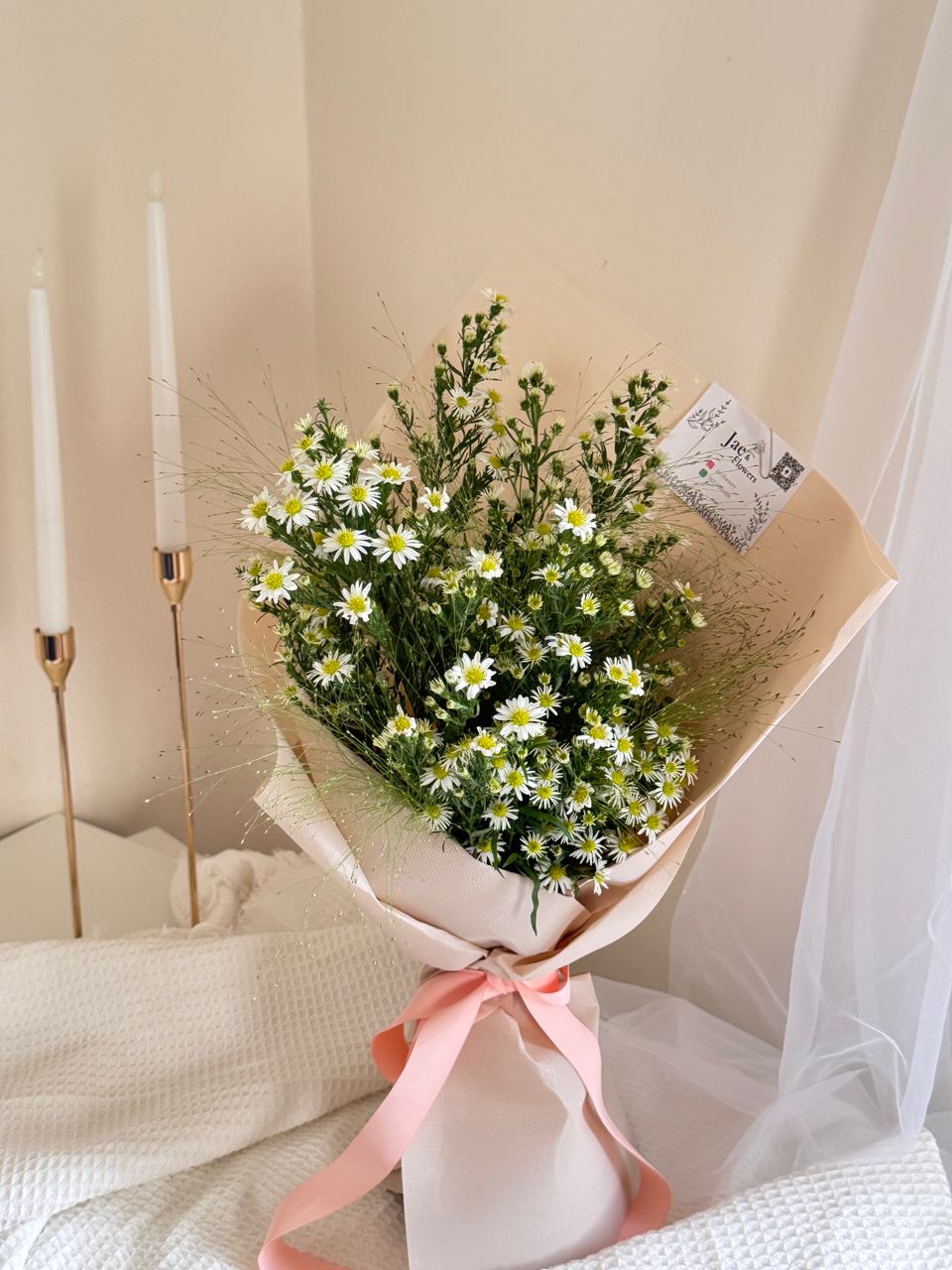 Daisy Breeze Bouquet