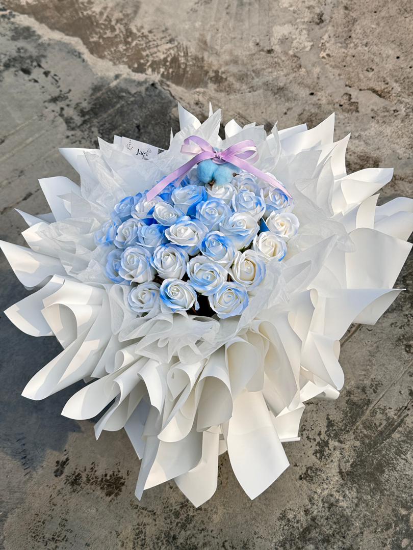Blue Ocean Rose Bouquet 2